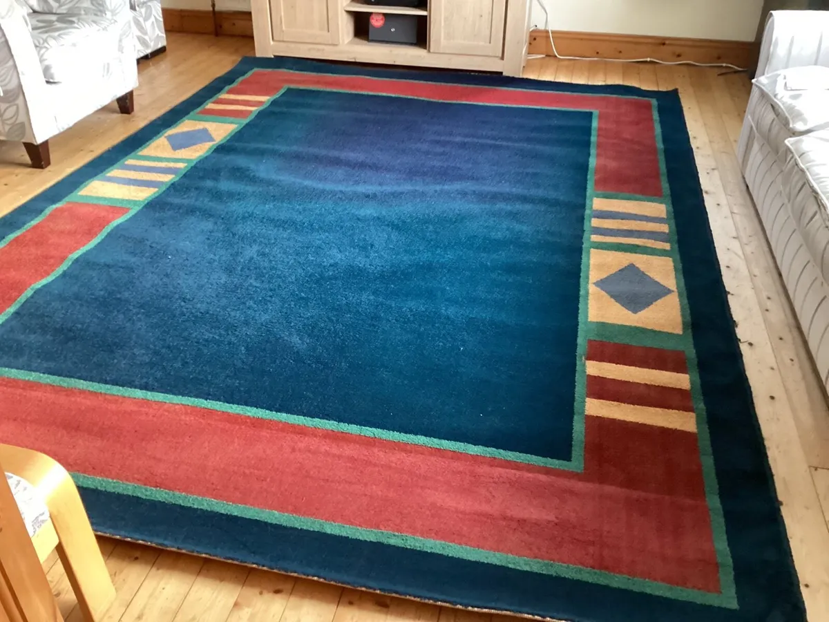 Rug