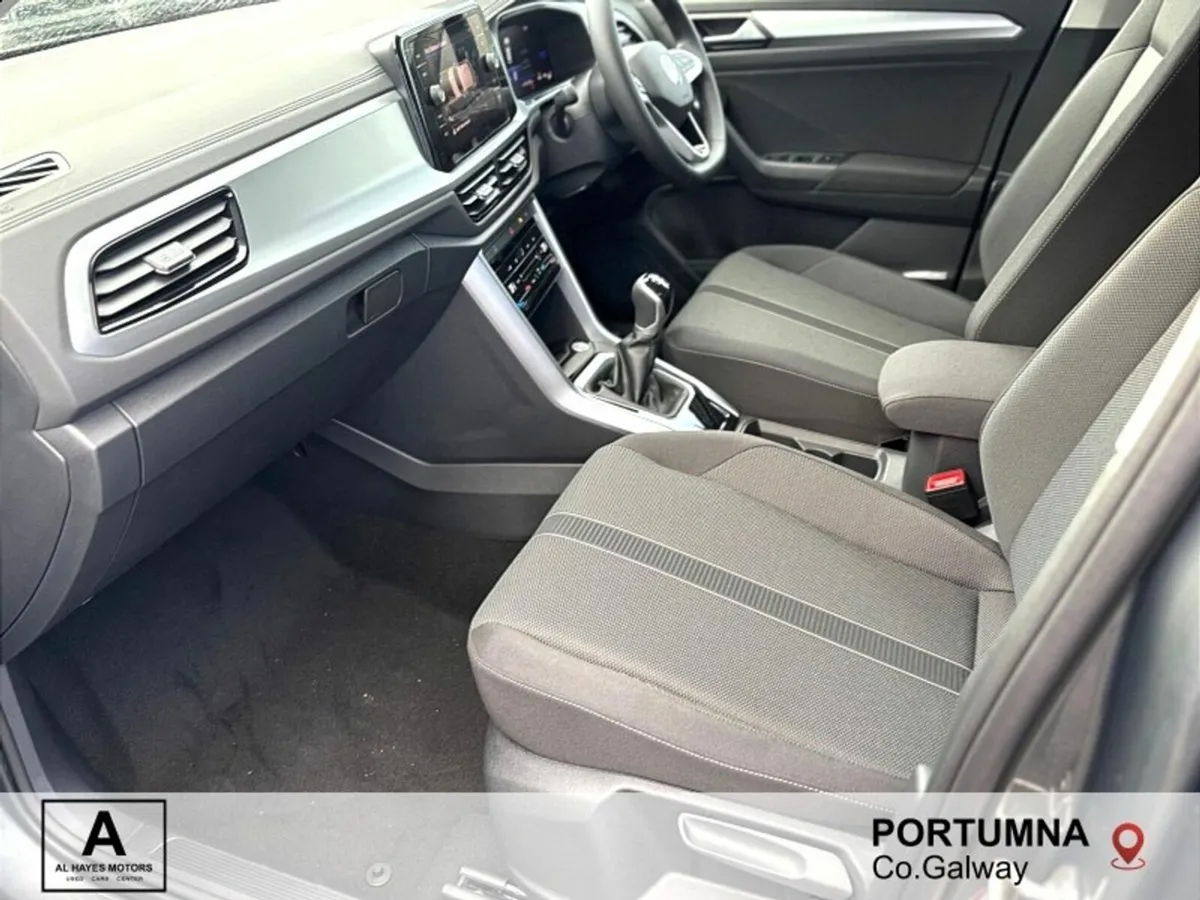 Volkswagen T-Roc EDITION 75 2.0TDI M6F 116HP - Image 4