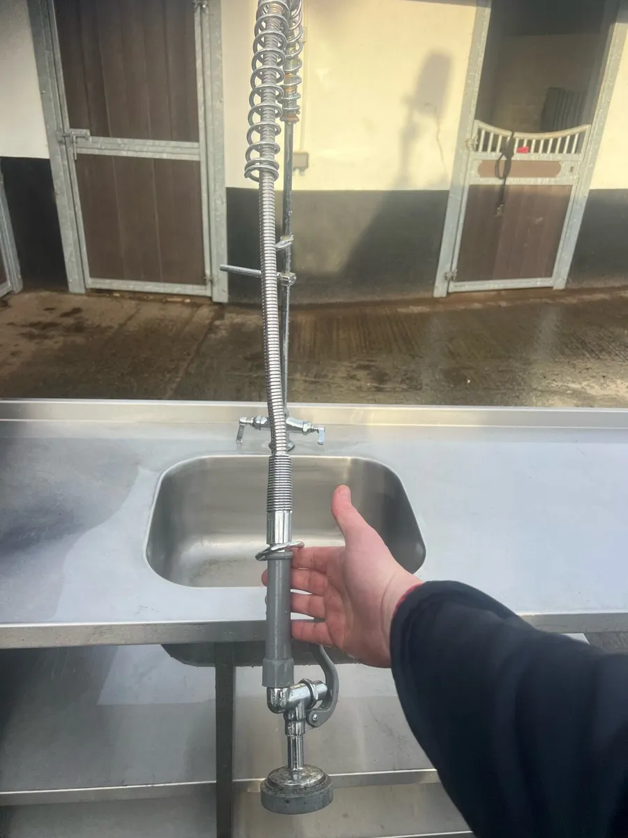 Stainless steel sink - Image 3