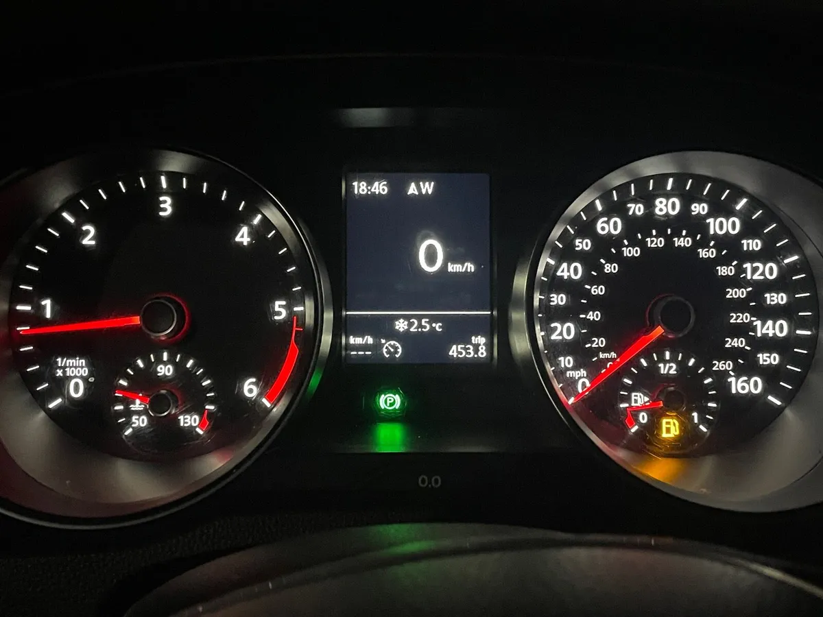 VW Passat 2.0L Highline. NCT 07/26, Tax 03/26 - Image 2