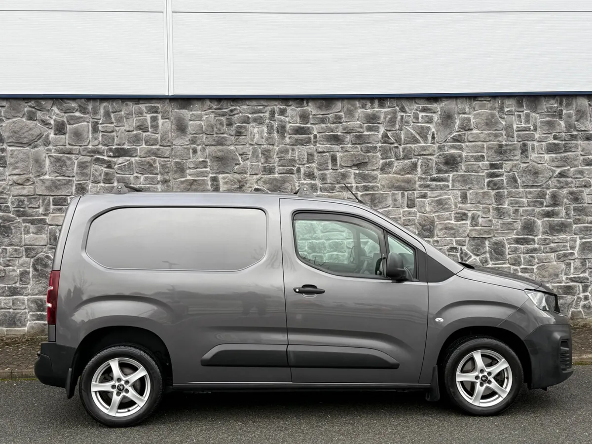 2019 Pugeot Partner Professional Plus 1.6HDI 3 ST - Image 4