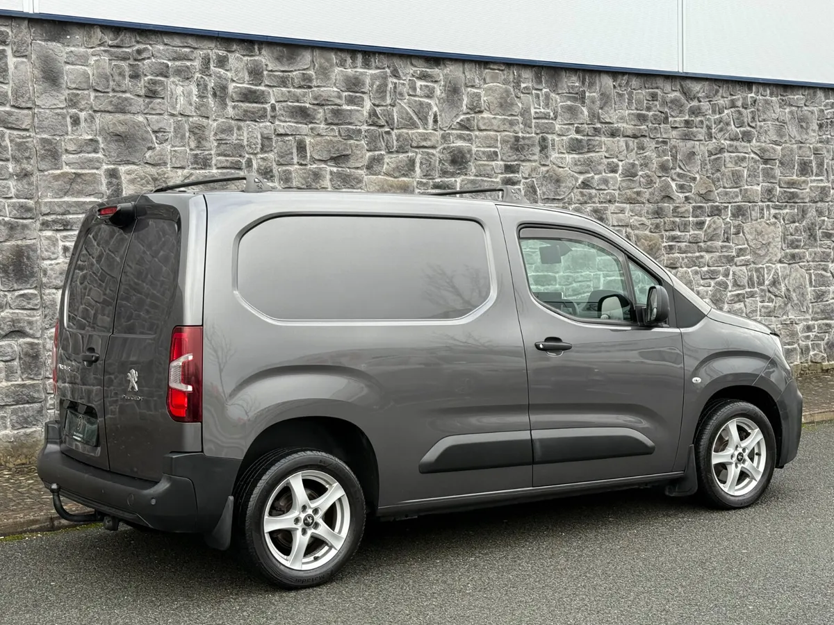 2019 Pugeot Partner Professional Plus 1.6HDI 3 ST - Image 3