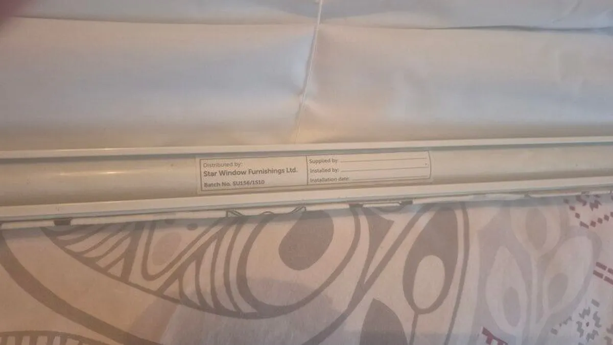 VWVan Custom Made.Roman Blind with fittings. - Image 4