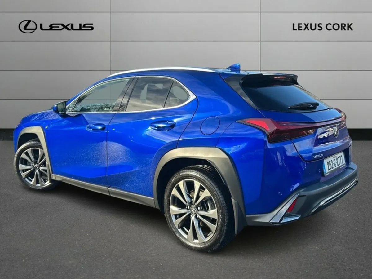 Lexus UX UX300H F SPORT DESIGN - Image 3