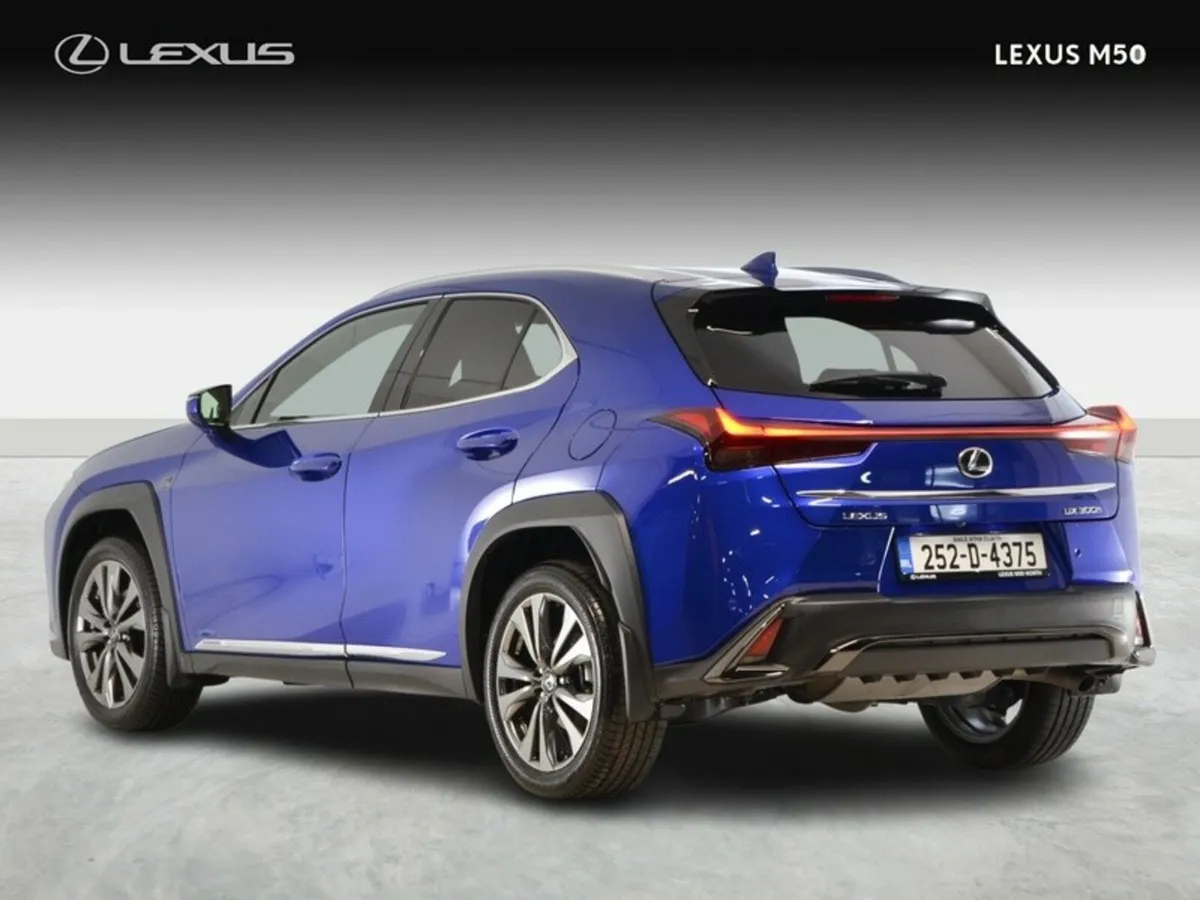 Lexus UX F Sport Design - Image 3