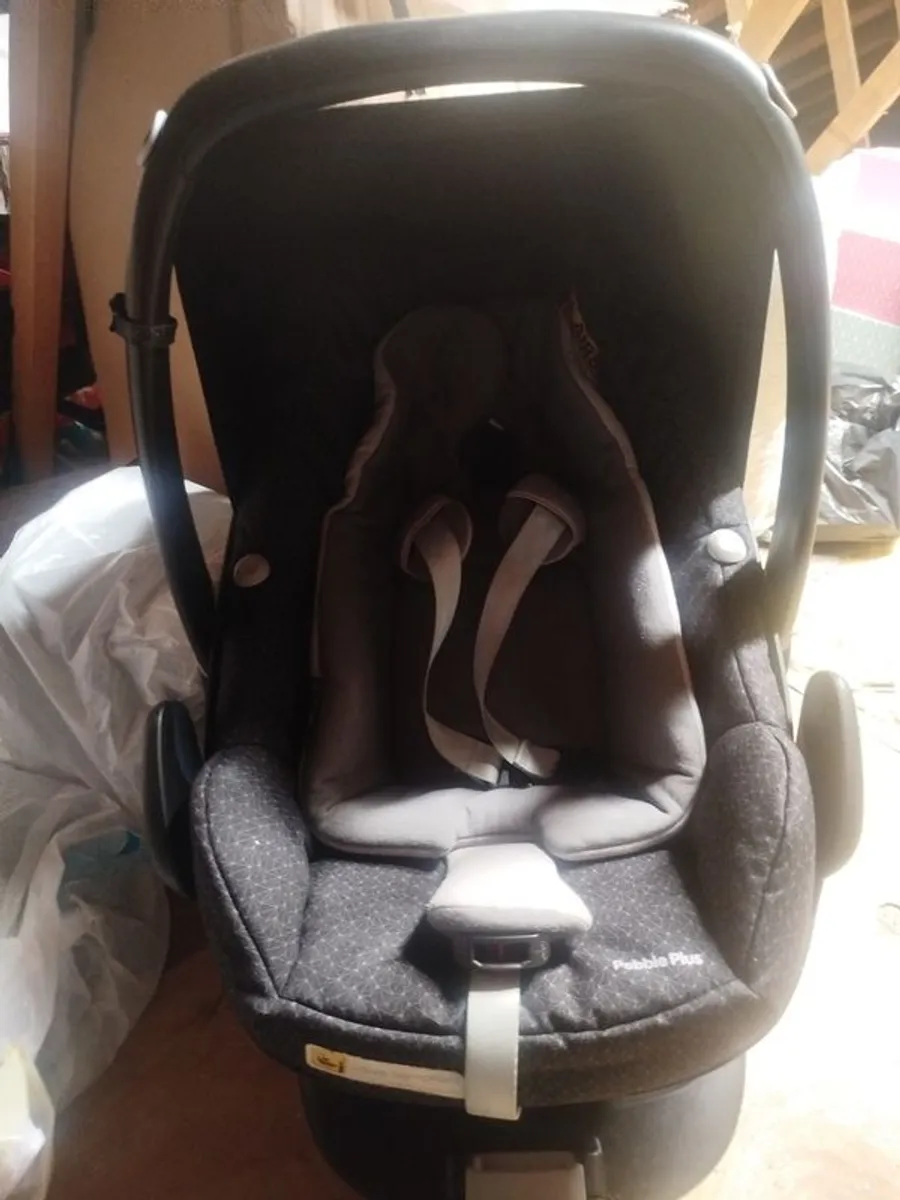 Bugaboo Cameleon Complete Set with New born car seat and toddler car seat - Image 3