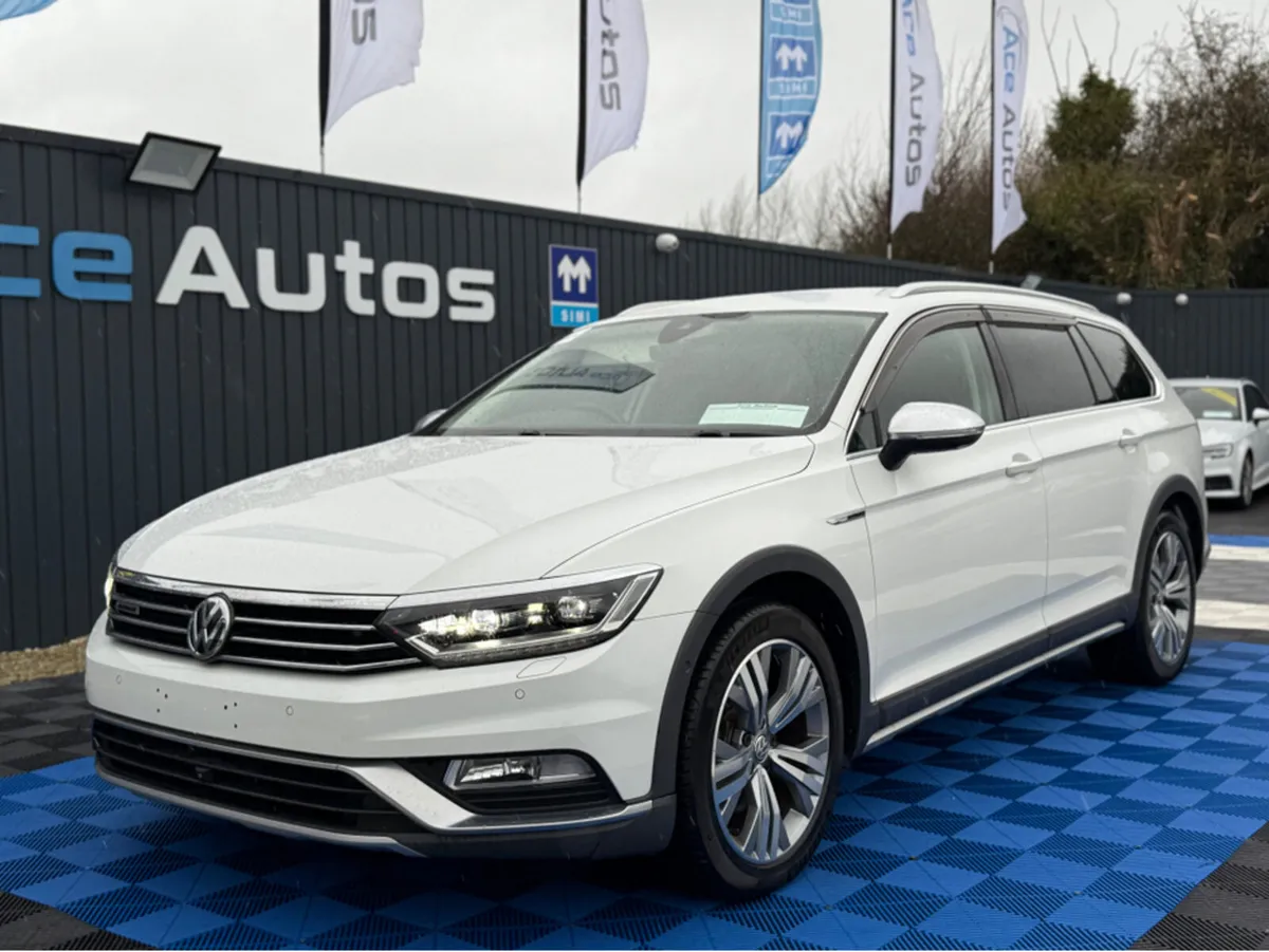 Volkswagen Passat ALLTRACK 4WD - 2.0L DIESEL - AUT - Image 2