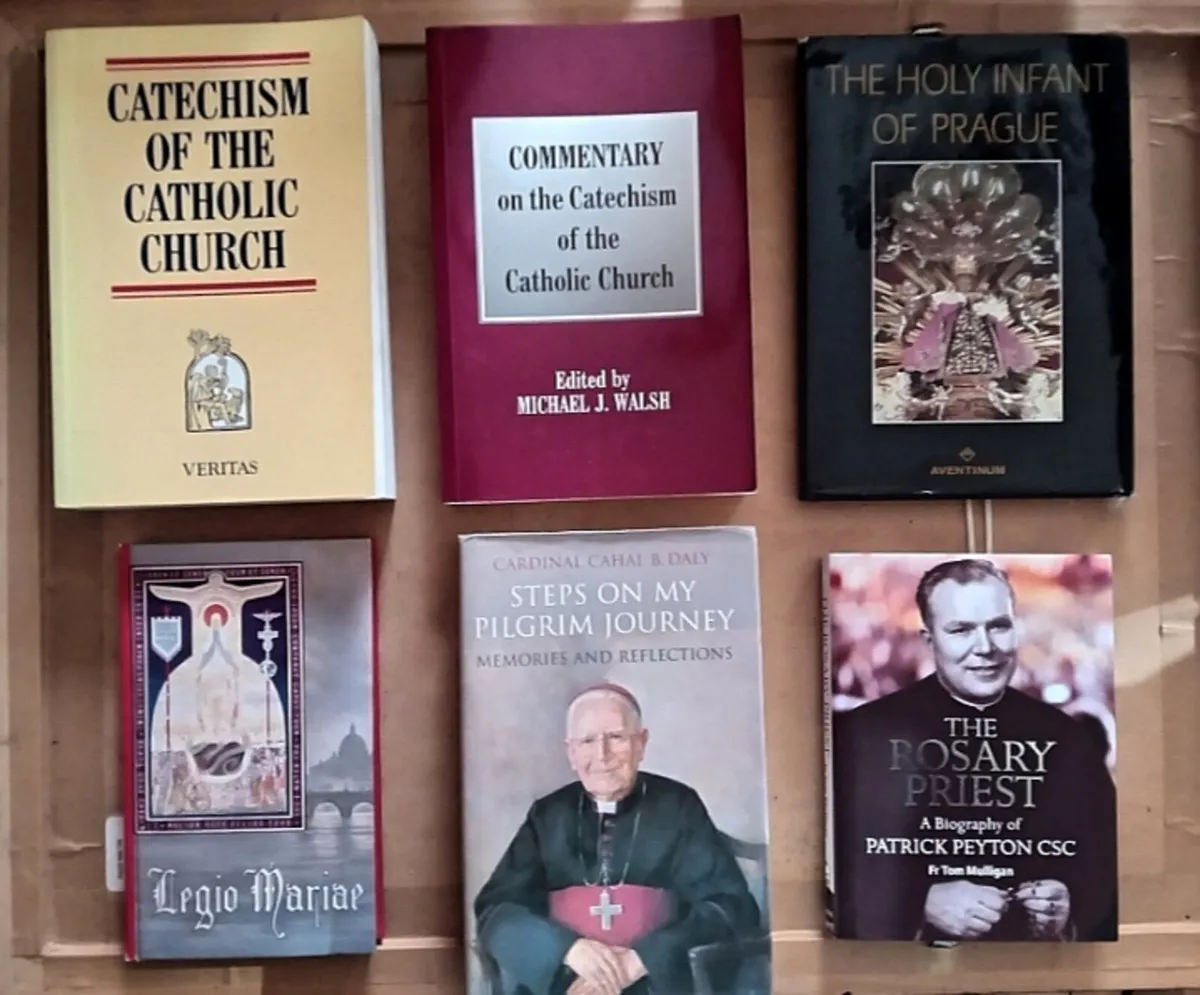 Religious Books Any 3 for €20 (4 photos) - Image 2