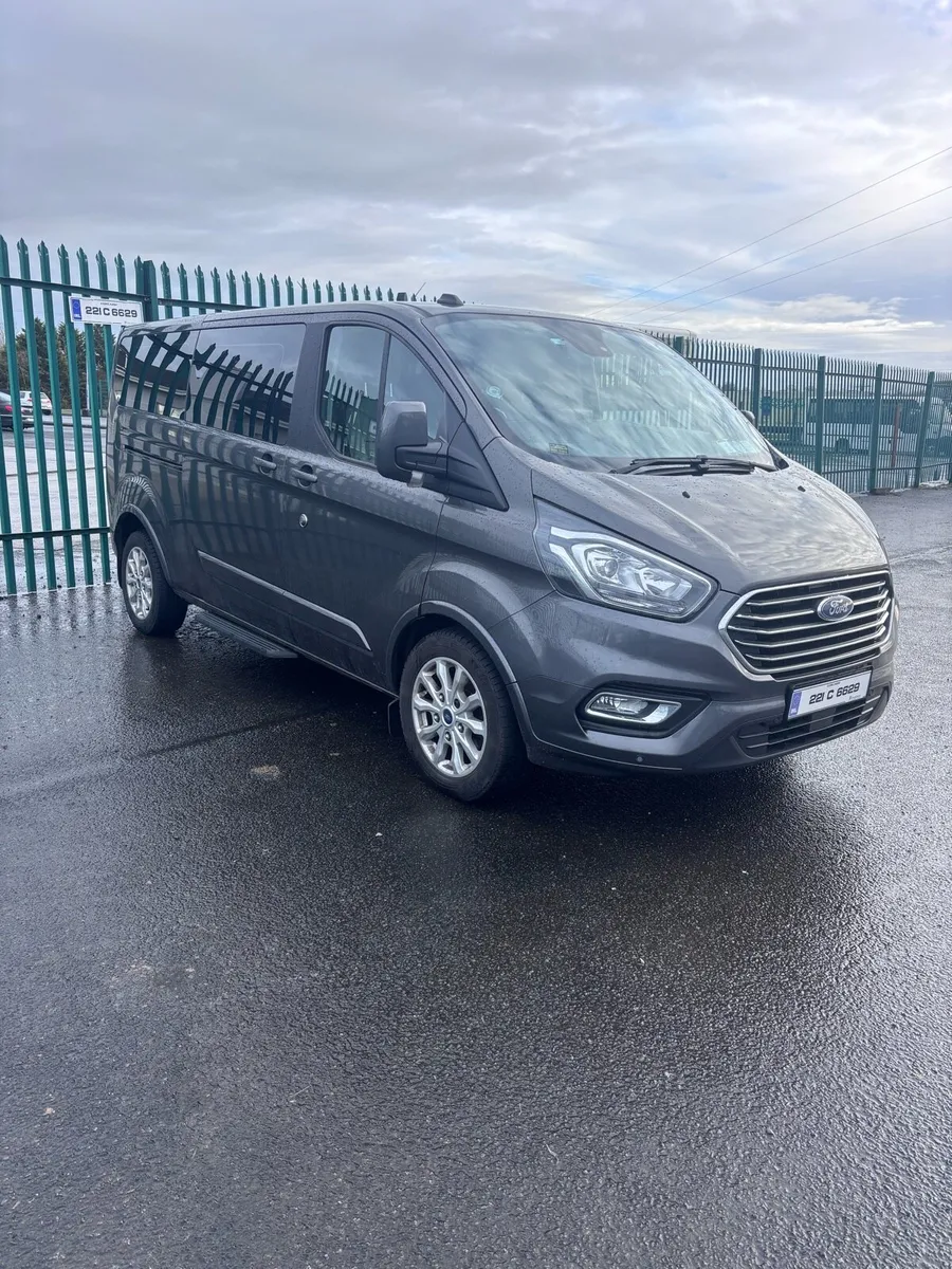 2022 Ford tourneo Custom - Image 1