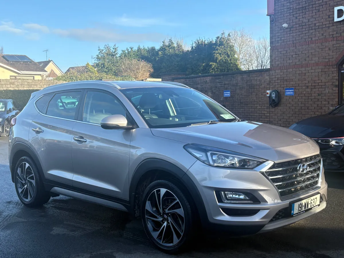 191 Hyundai Tucson Executive Plus Auto 1.6 Diesel - Image 3