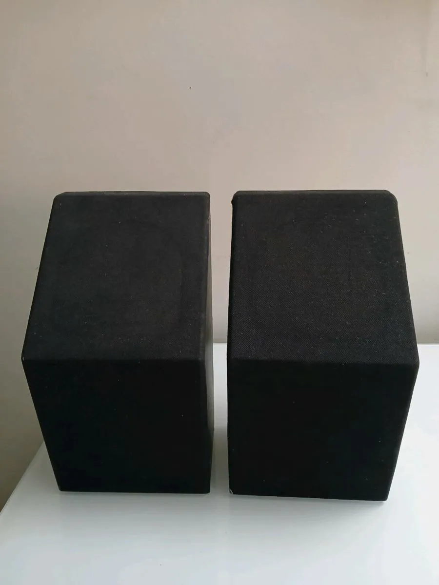BOSE  201 speakers - Image 1