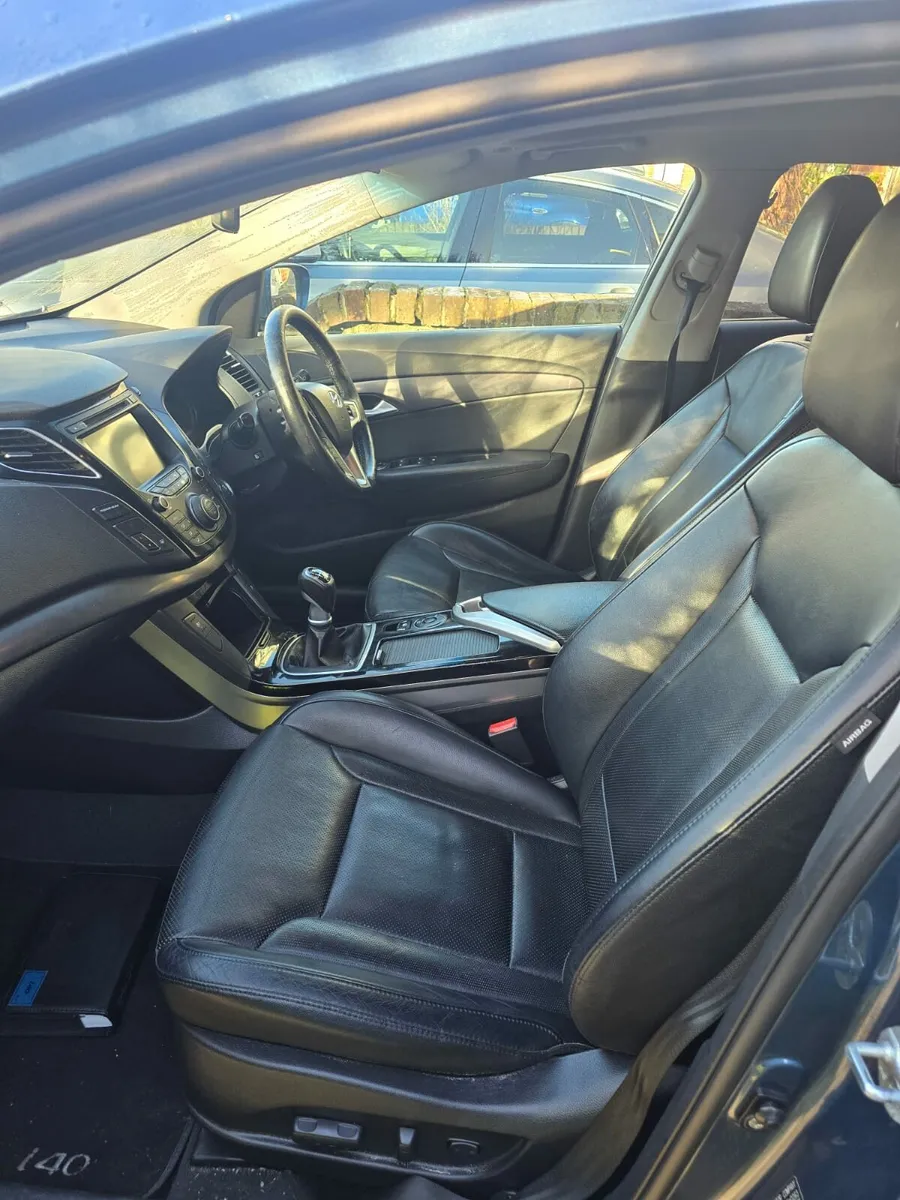 Hyundai i40 - Image 2