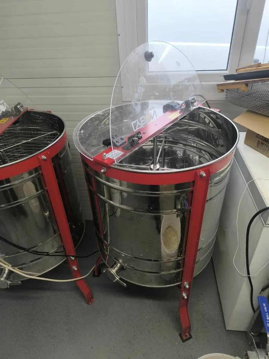 30 Frame Lyson Honey Extractor - Image 2