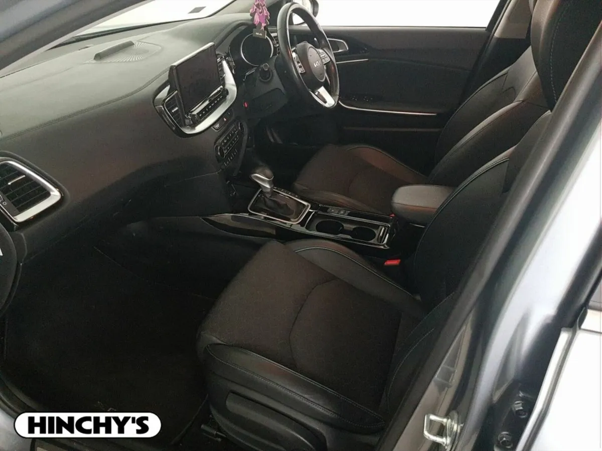 Kia XCeed 1.6 GDI Plug-in Hybrid - Image 3