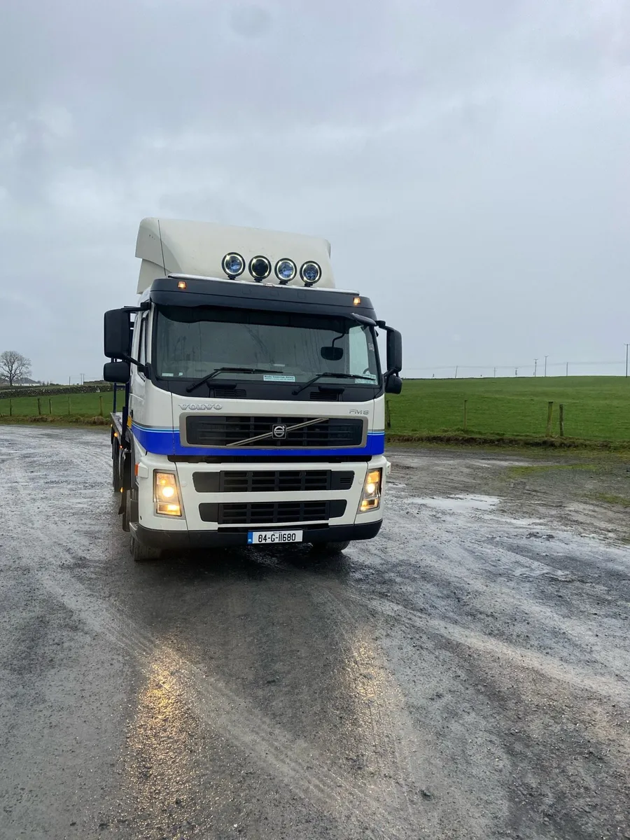 Volvo FM9 - Image 2