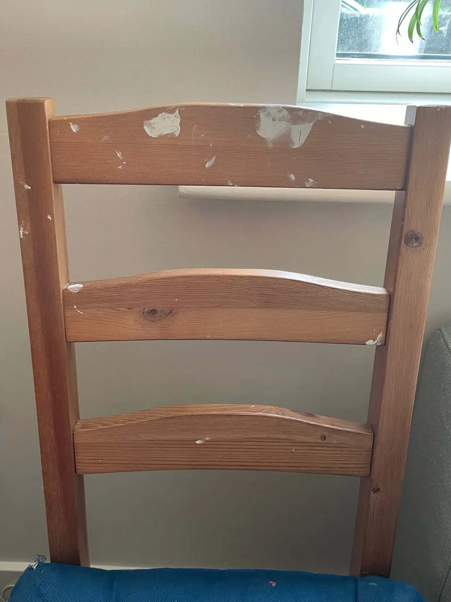 IKEA dining table and chairs - Image 3