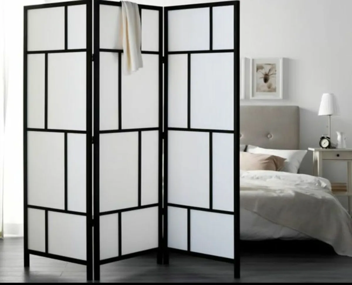Room Divider - Image 1