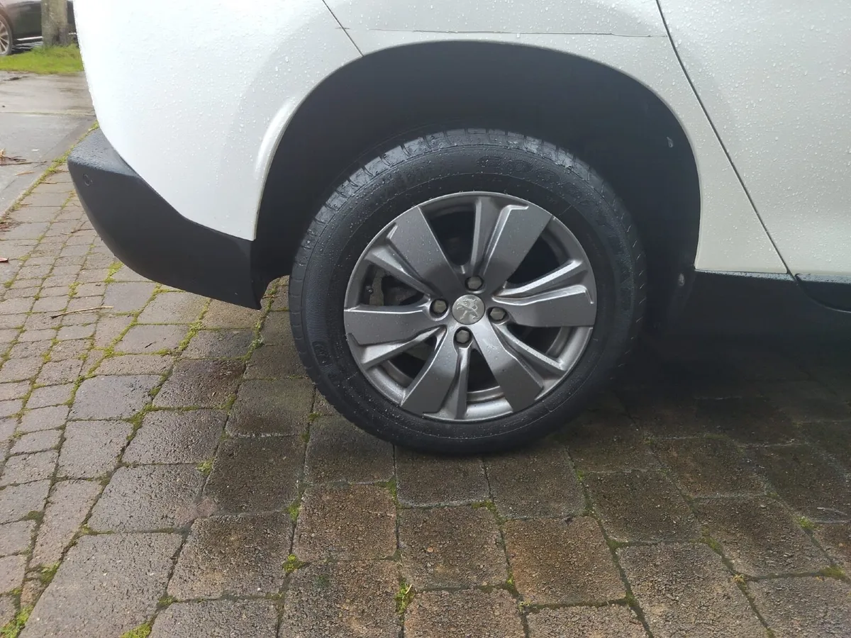 Peugeot 2008 2018 - Image 4