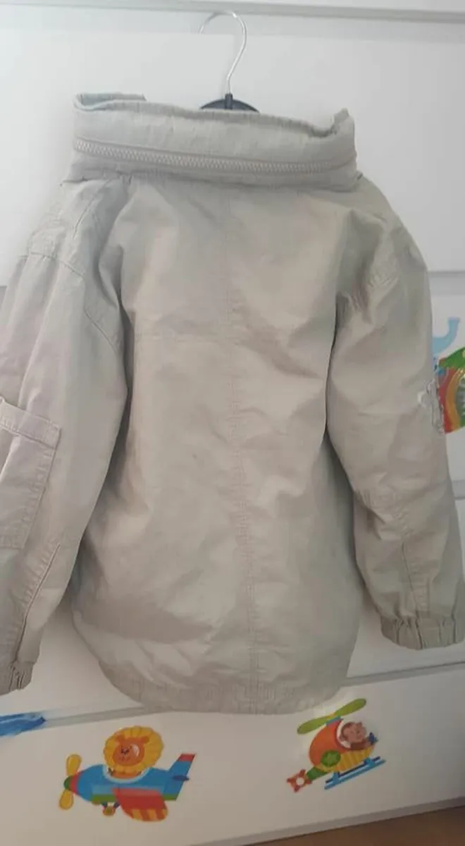 Next jacket 5/6 years with hidden hood - Image 3