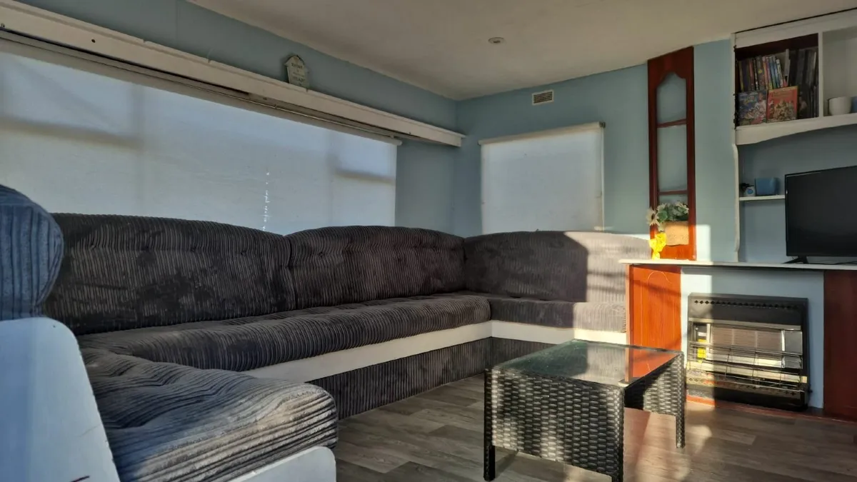 Mobile home - Image 1