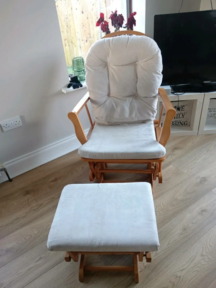 Rocking chair and stool - Image 1