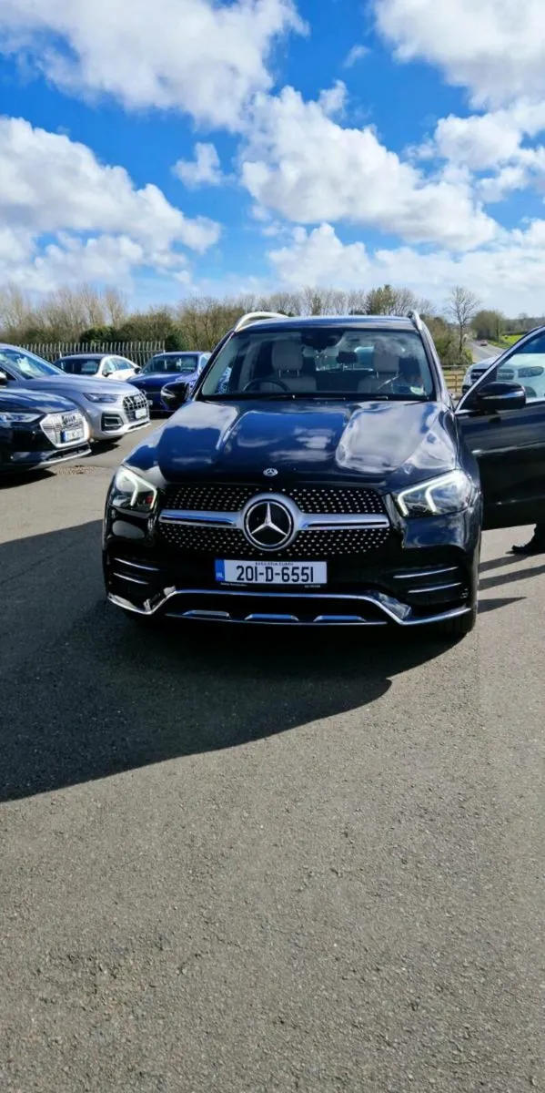 MERCEDES BENZ GLE 300d AMG LINE 4MATIC - Image 1
