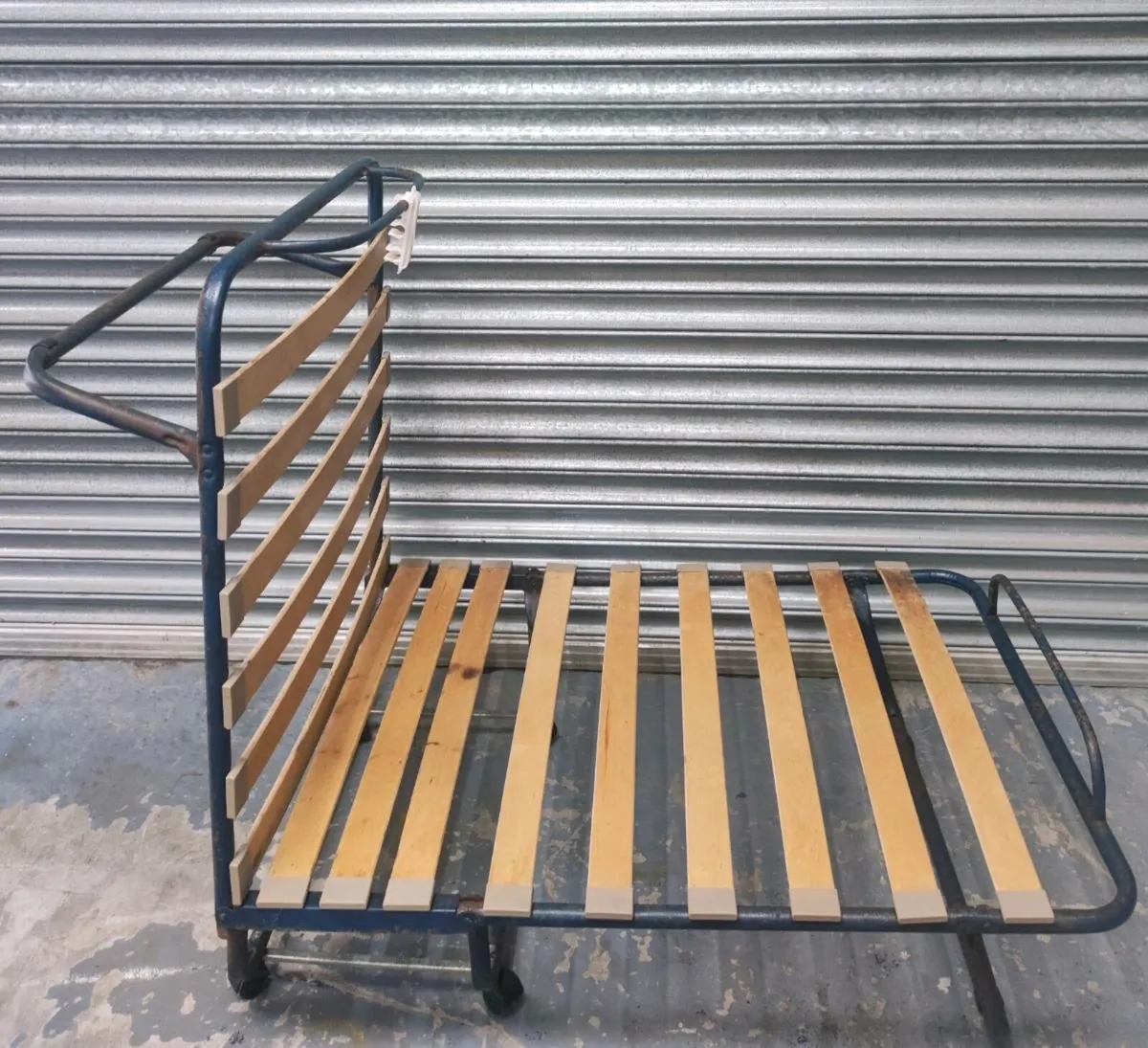 Camping / guest fold up bed - Image 3