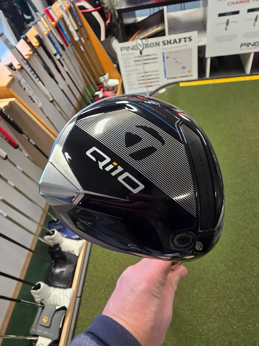 As New Taylormade Qi10 Driver - Image 1