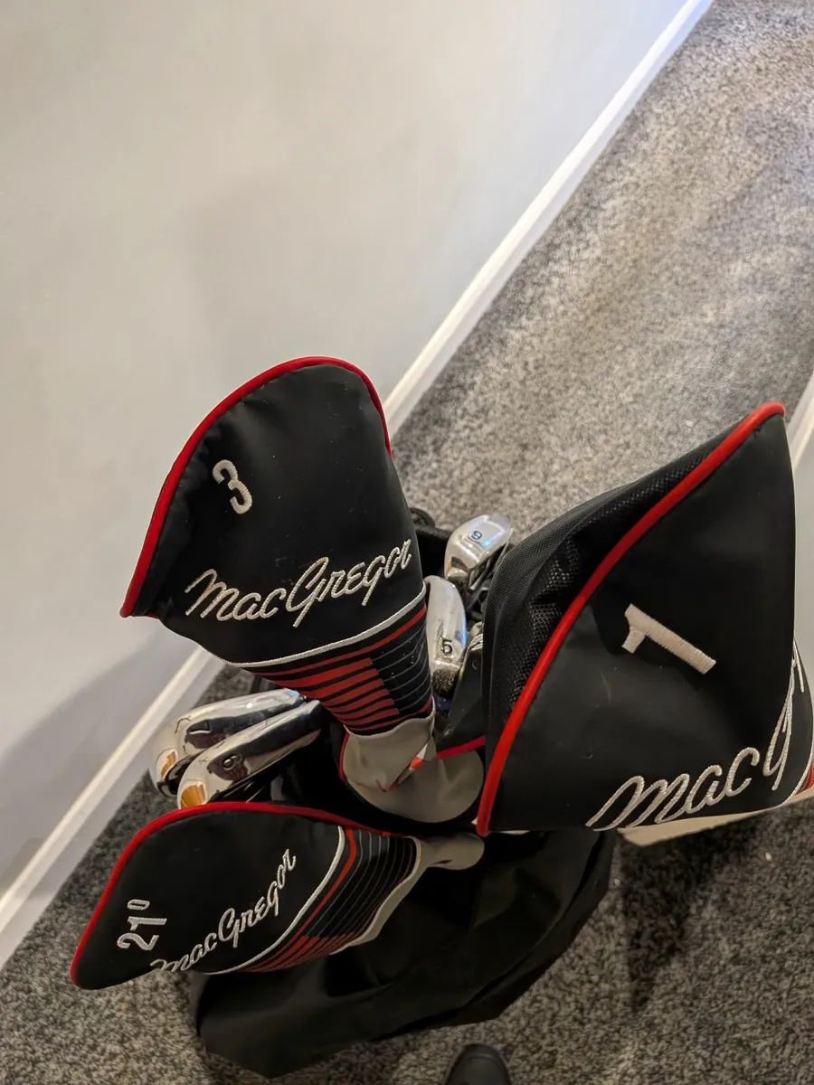 Golf clubs - Image 1