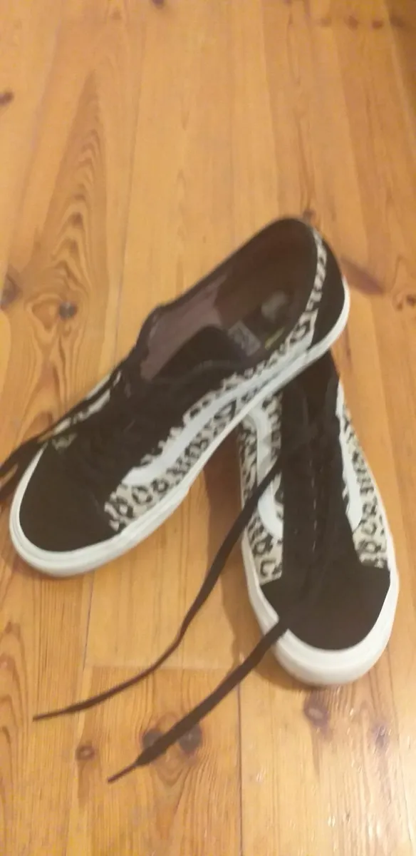 Special edition Vans Old Skool trainers - Image 3