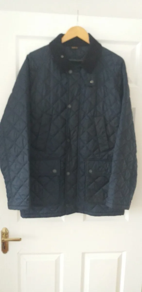 Navy Liddesdale Barbour Jacket - Image 3