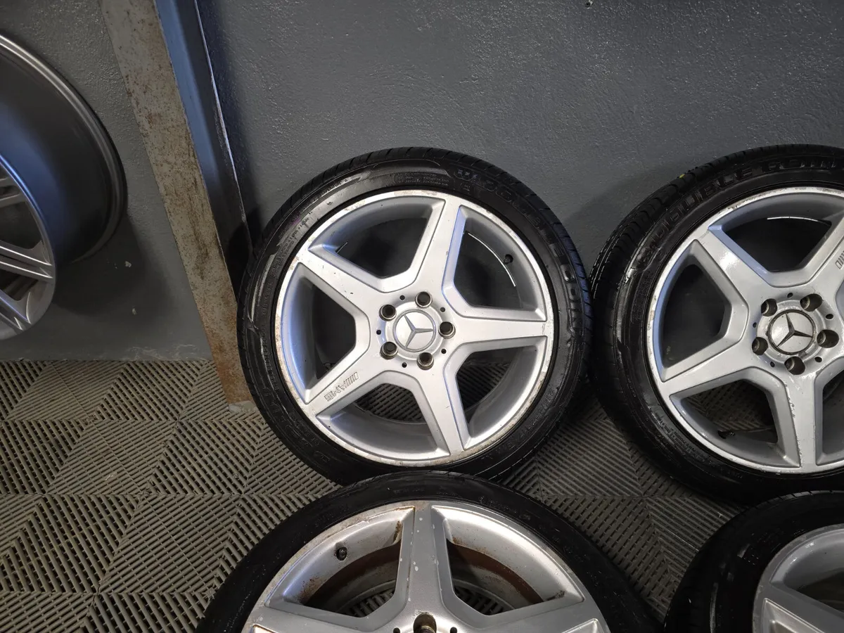 17" Mercedes AMG 447 Alloys - Image 4