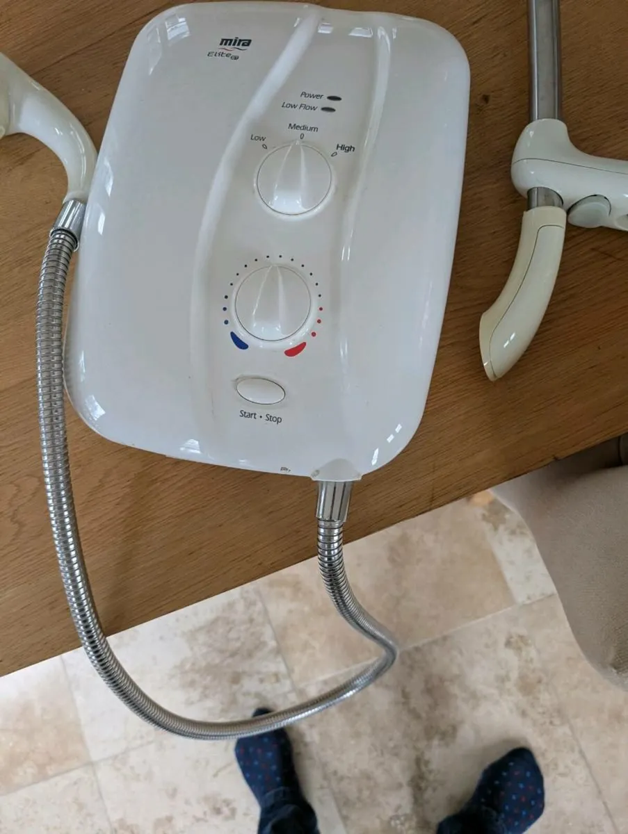 Mira Elite Shower - Image 3