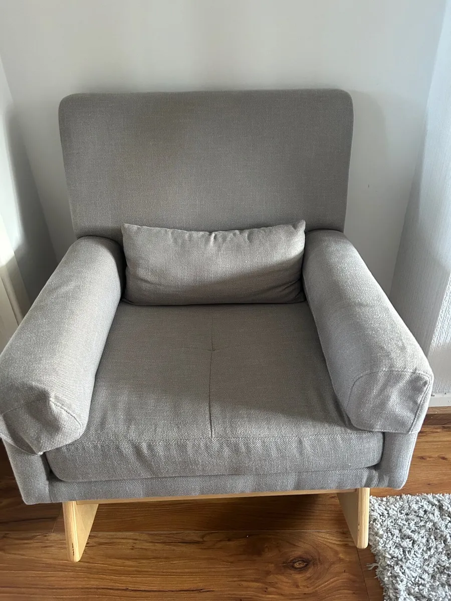 Serena Rocking and Nursing Chair and Footstool - Image 2