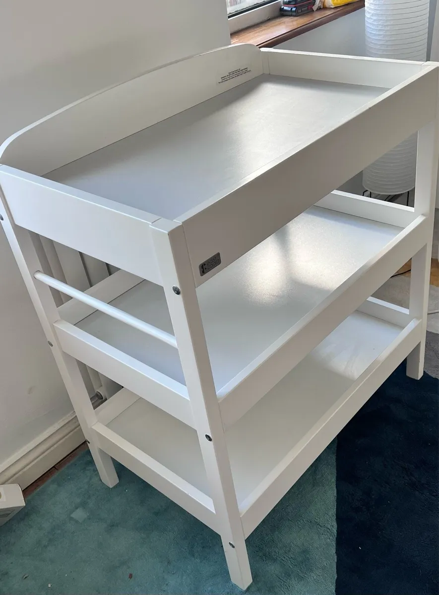 Changing Table - Image 1
