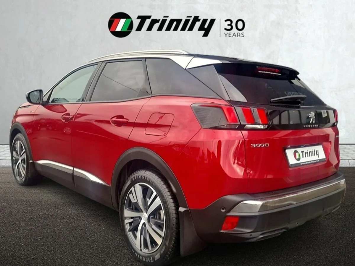 Peugeot 3008 ** HYBRID 180BHP ** PHEV ALLURE ** TR - Image 3