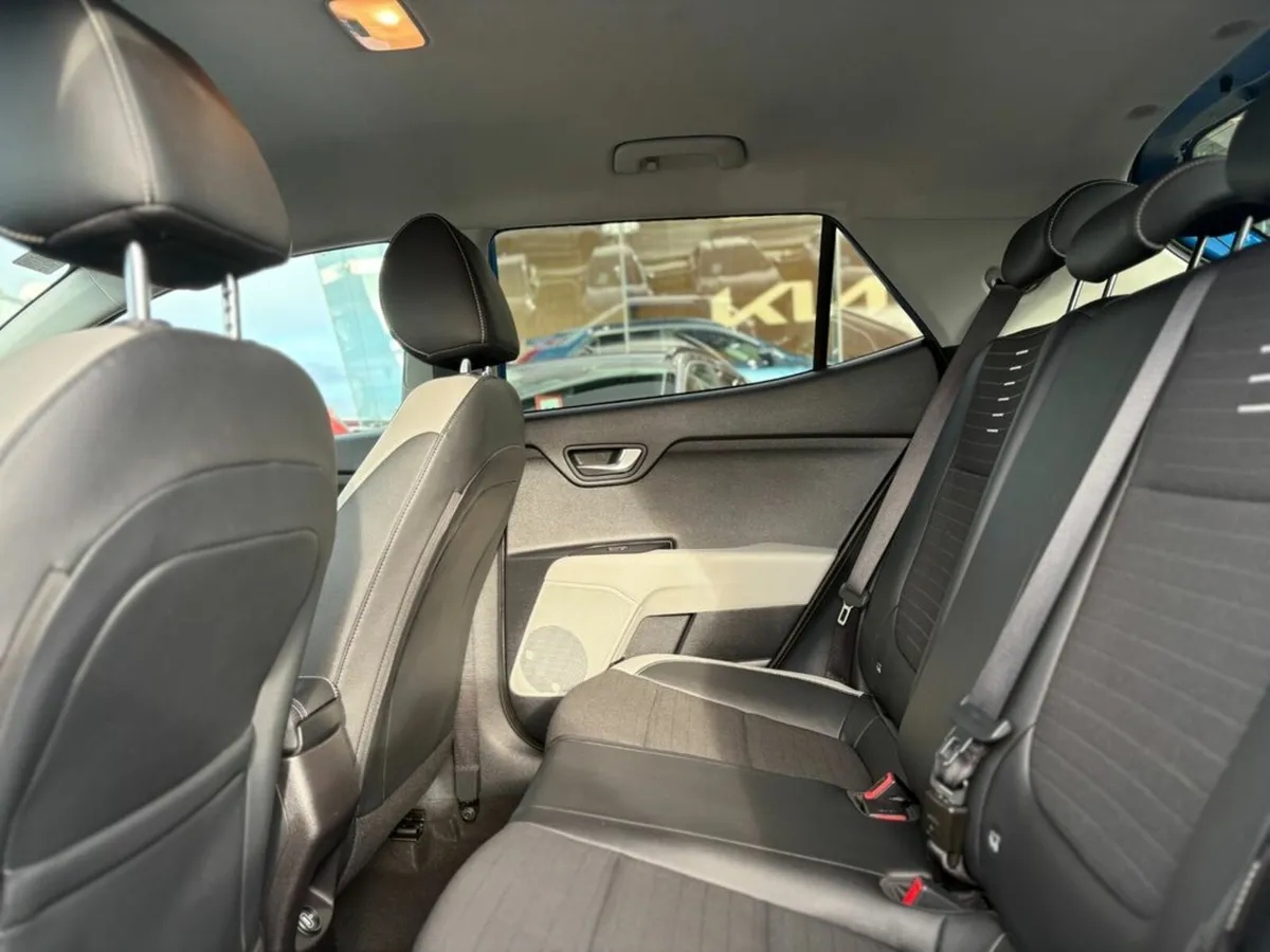 Kia Stonic 1.0 K3 Automatic - Image 4