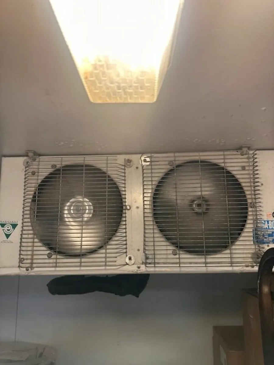freezer motor and fans - Image 1