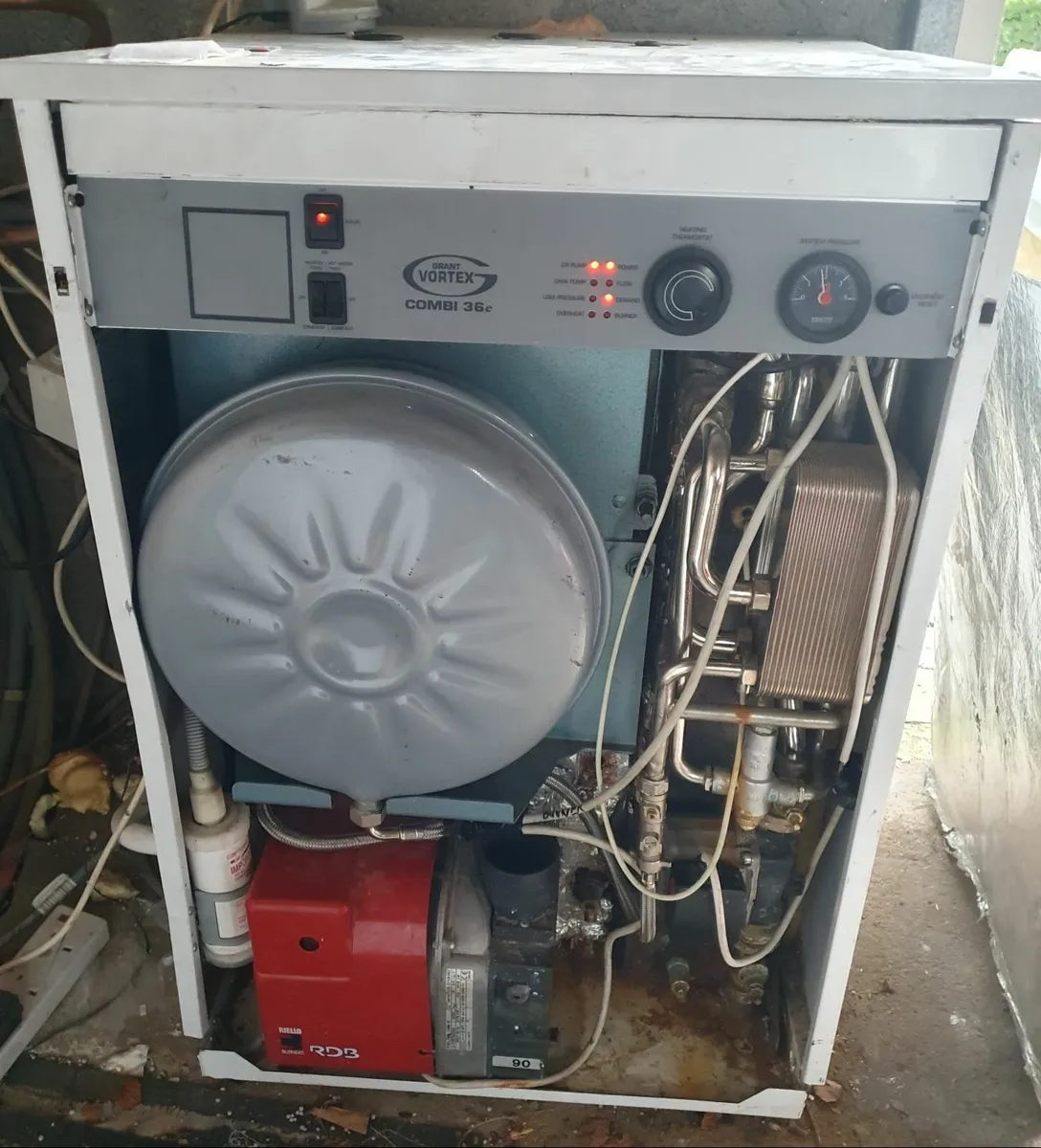 Oil boiler Grant Combi 36e - Image 2