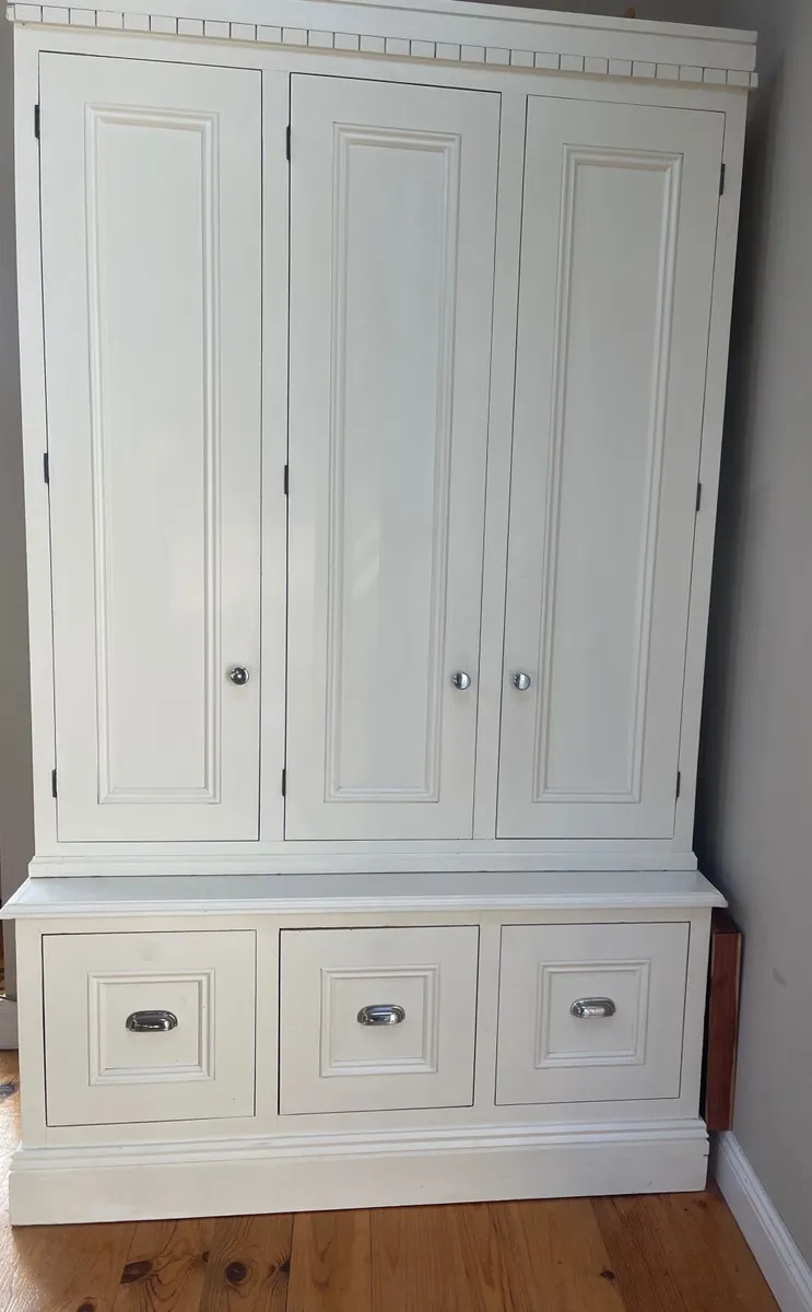 Large kitchen dresser /unit - Image 2