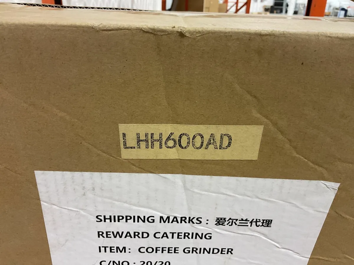 Online Auction Of A White Coffee Grinder & More! - Image 4