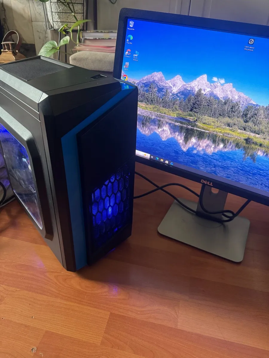 I7 game pc+ monitor - Image 3