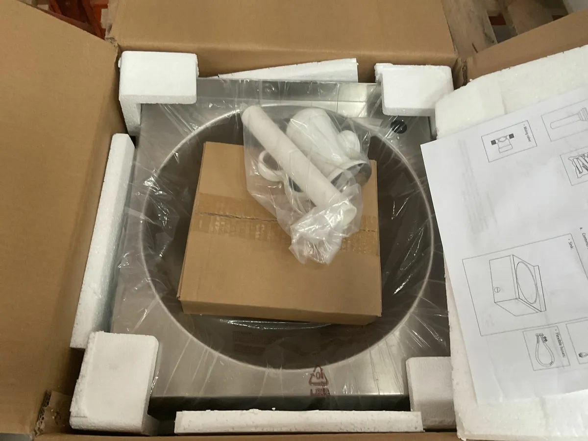 Online Auction Of A Wash Basin & More! - Image 3