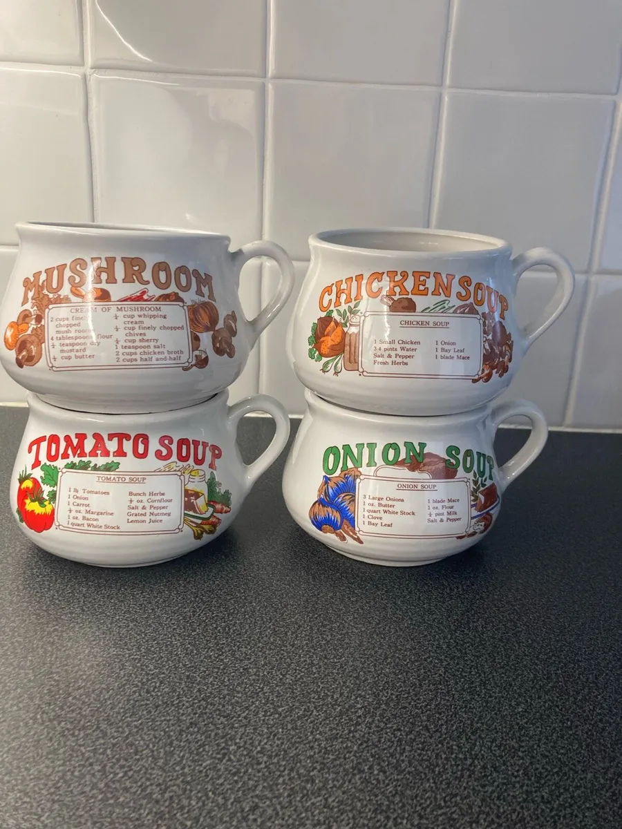 4 soup bowls 1970s - Image 1