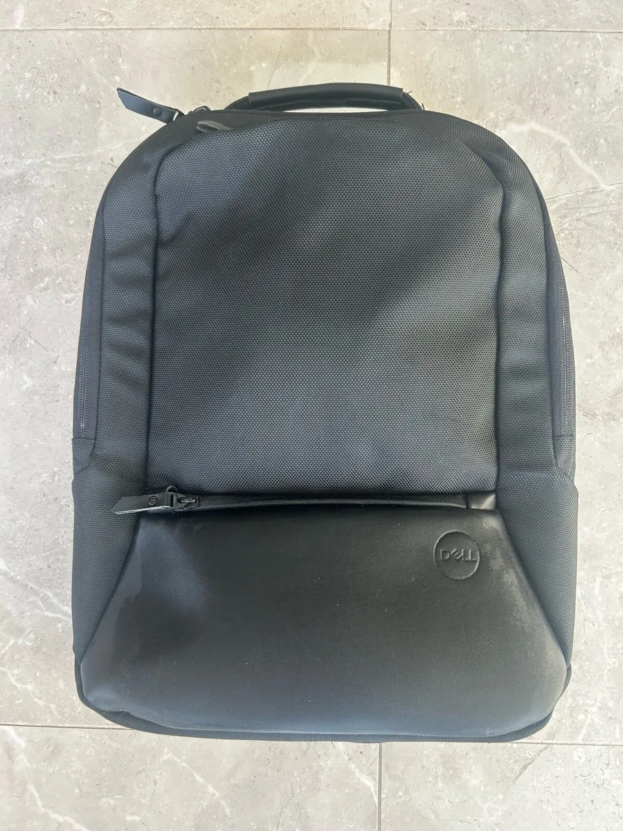 Dell Laptop backpack - Image 1