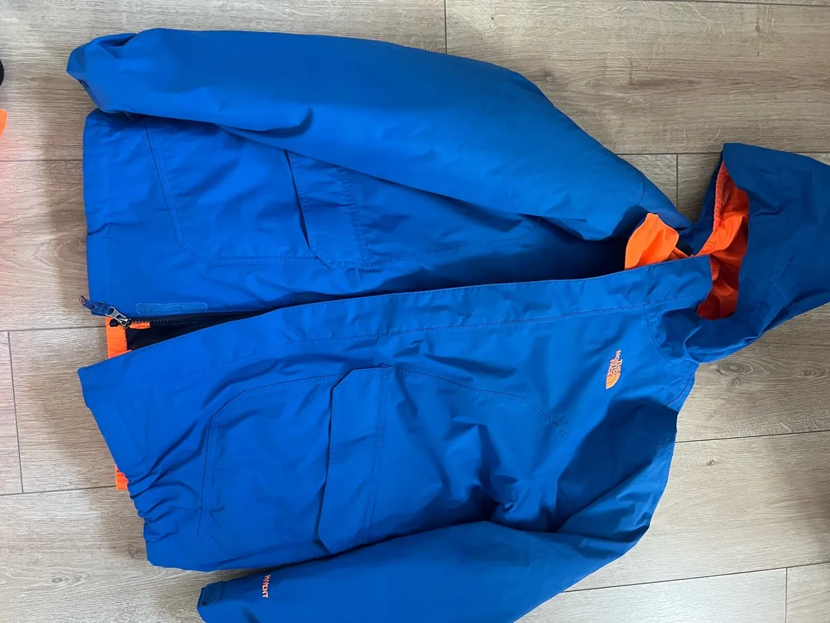 Ski clothes - Image 2
