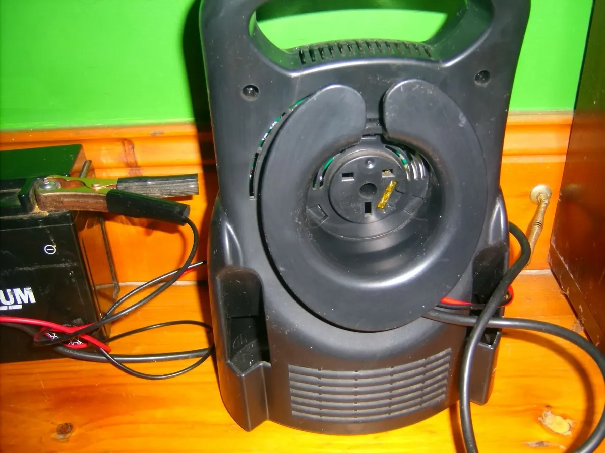 car battery charger - Image 4