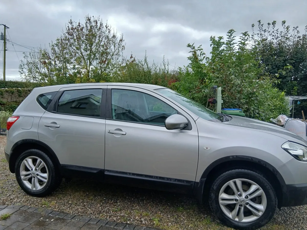 Nissan Qashqai 2013 - Image 1