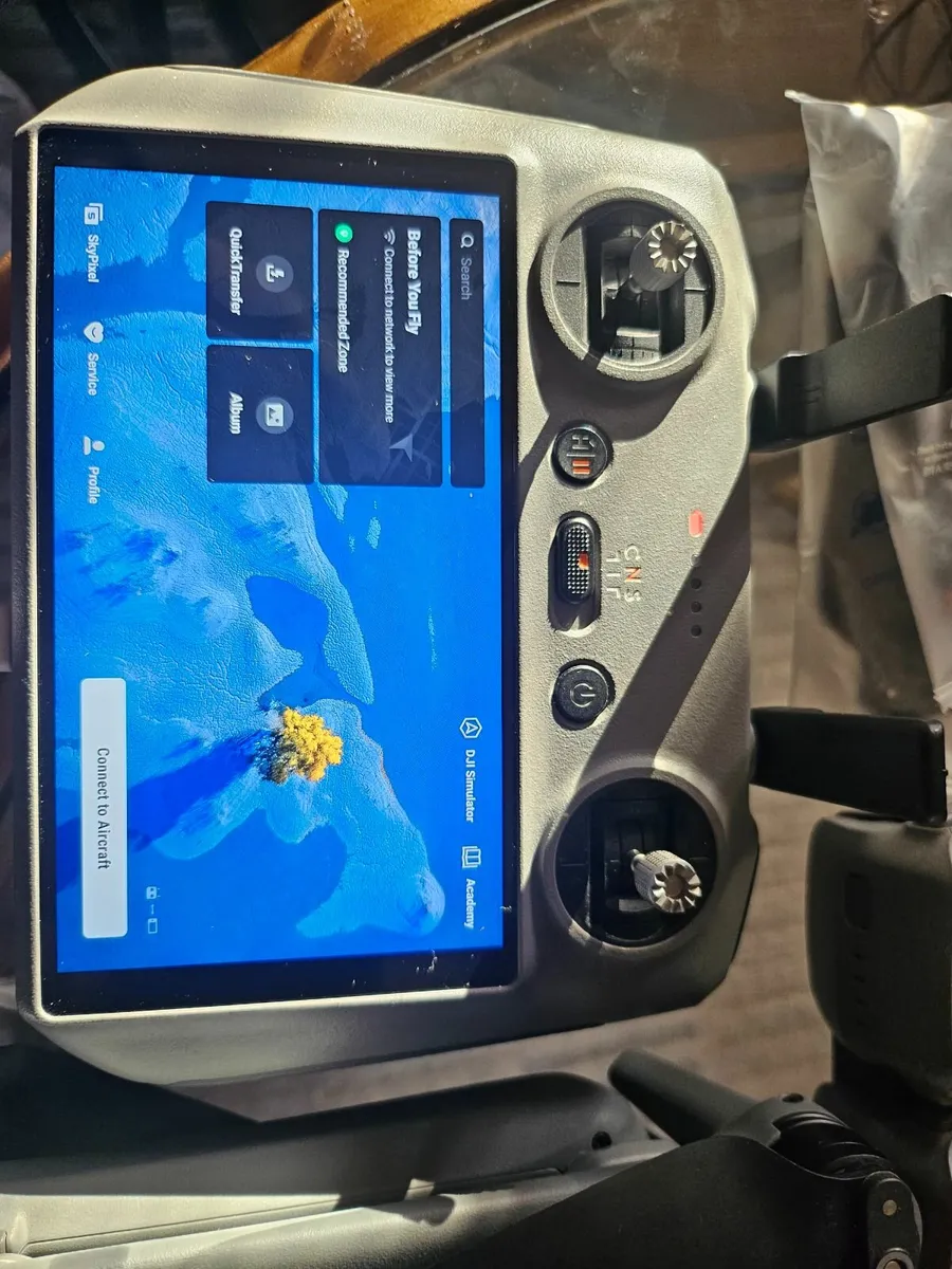 Drone DJI Air 3s fly combo - Image 2