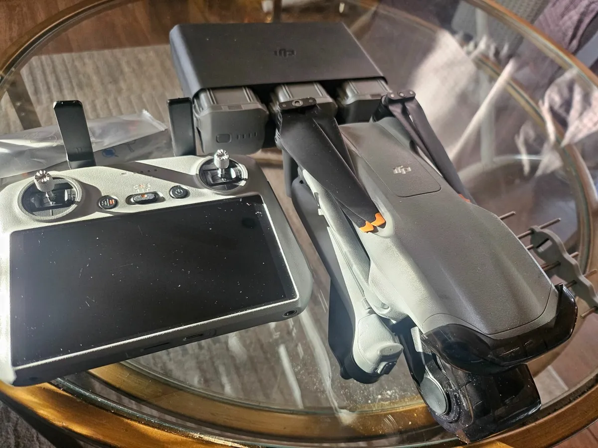 Drone DJI Air 3s fly combo - Image 3